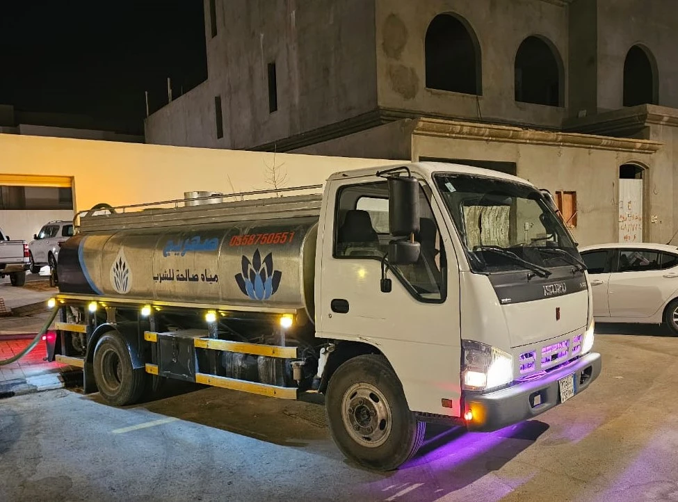 وايت ماء صغير 6 طن في الرياض